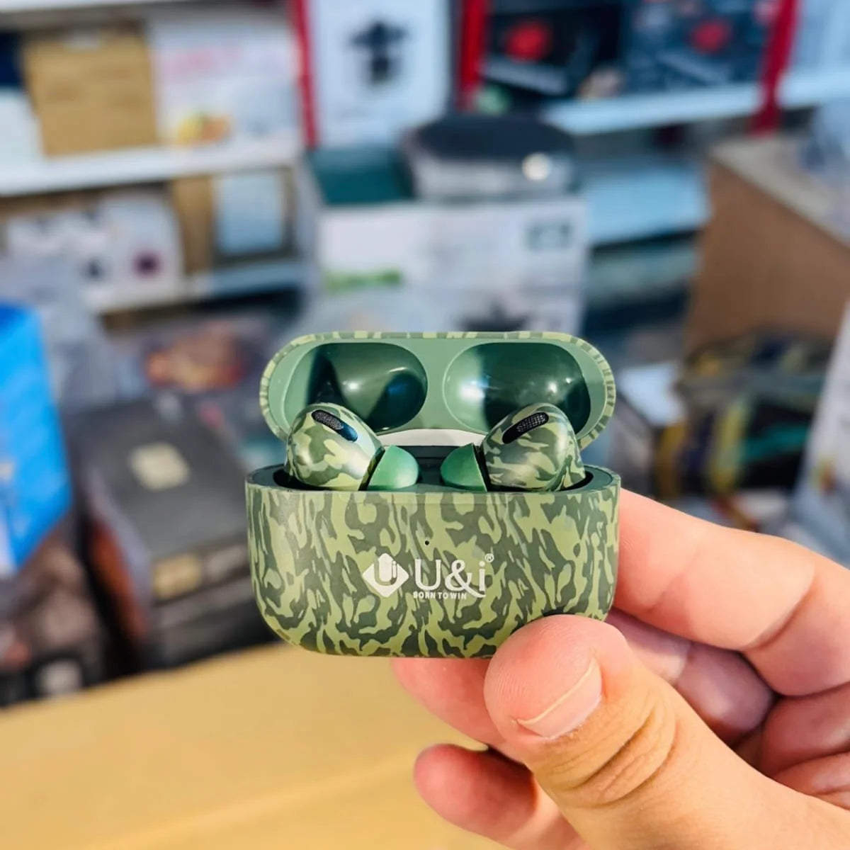 Lot Imported U & I EarPods