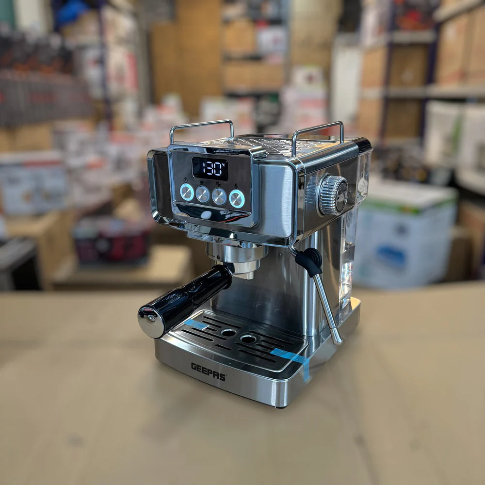 Geepas Expresso Machine