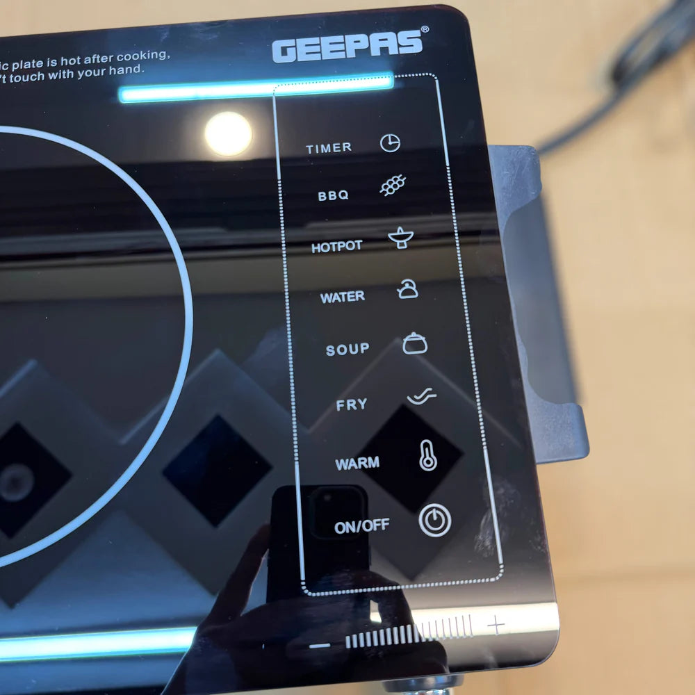 Geepas Digital Infrared Cooker